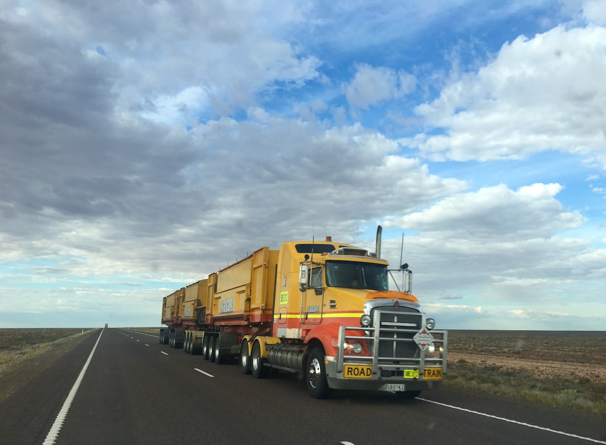 Oversize transformer convoy